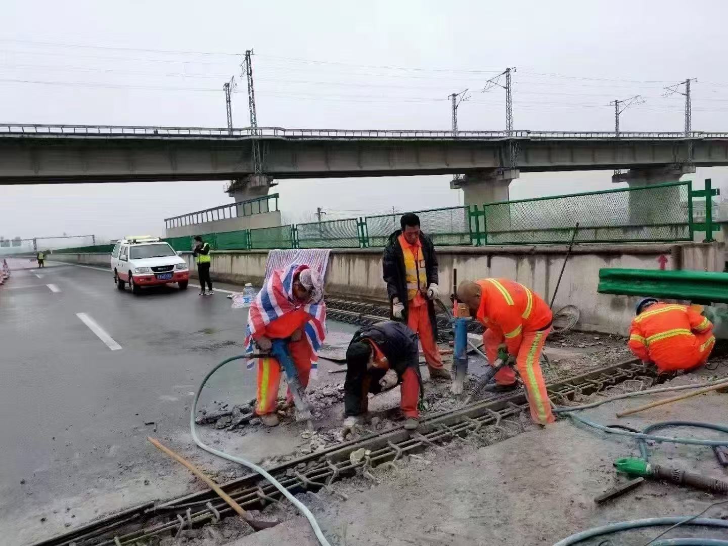 瑞安桥梁伸缩缝抢修料